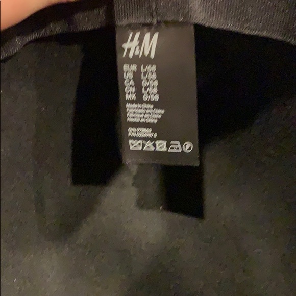 H&M Hat - Picture 4 of 5